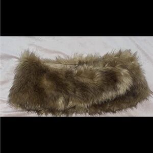 Faux Fur Women's Shawl - Brown